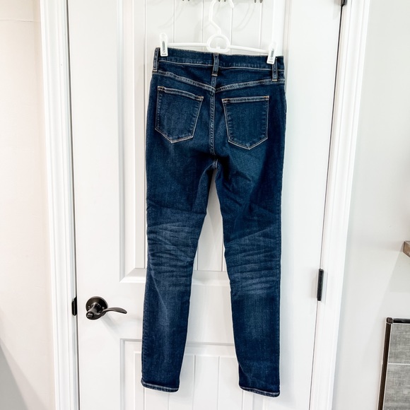 J. Crew Dark Wash 9” Rise Skinny Stretch Jeans Size 27 - Picture 3 of 7